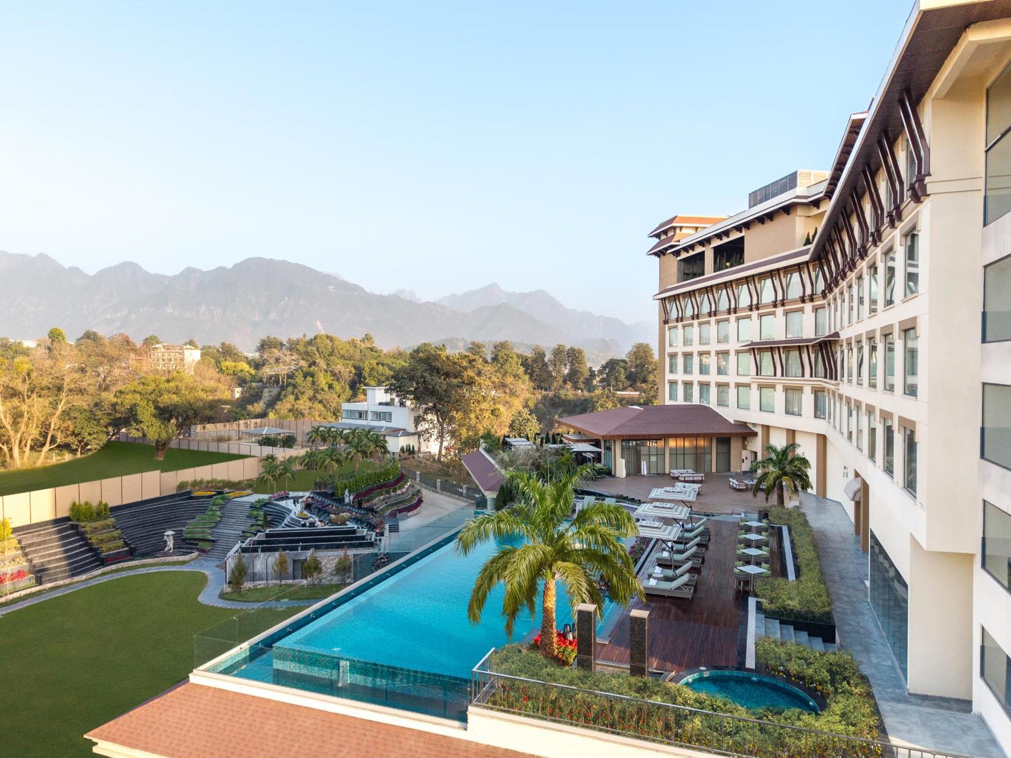Hotel Taj Mussoorie Foothills, Dehradun Exterior foto