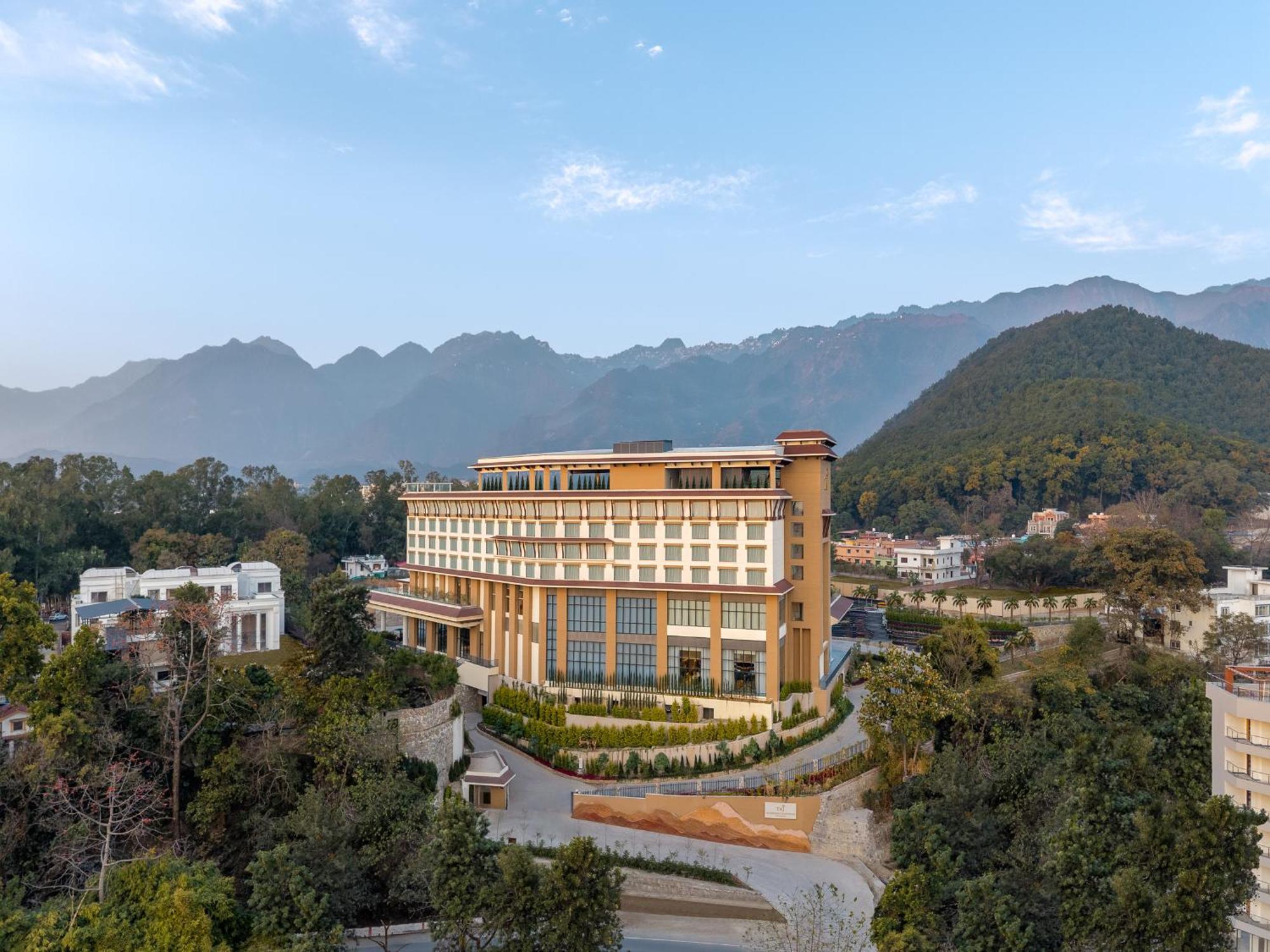 Hotel Taj Mussoorie Foothills, Dehradun Exterior foto